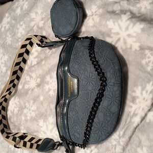 Fashion Bags Leather Belt Bag/Shoulder Bag w/zipper, adjustable Strap, NWOT